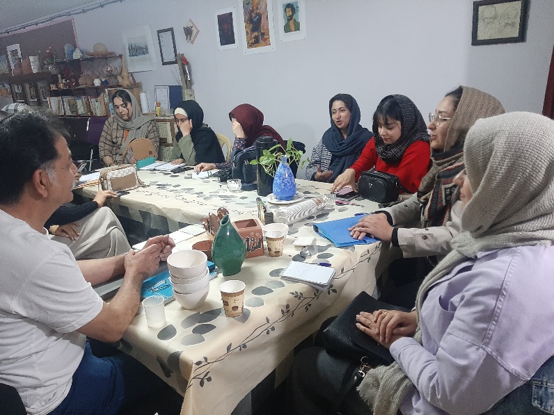 کارگاه آموزشی "بدنه‌های سرامیک و ریخته‌گری" با تدریس آقای فتح‌الله زیارتی